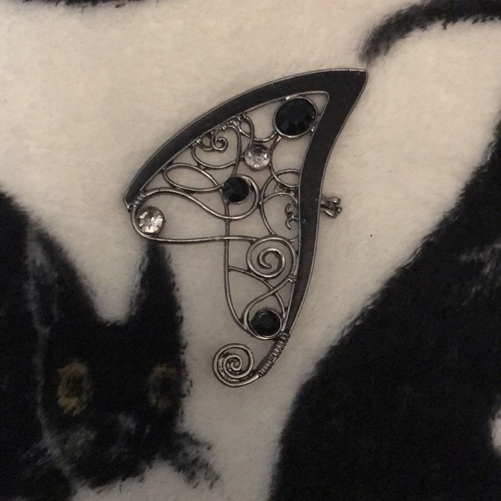 Hot Topic Fairy/Elf Earring+Ear Cuff - Picture 2 of 3